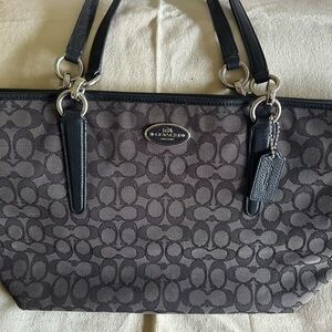 Coach Signature Black and Gray Purse
